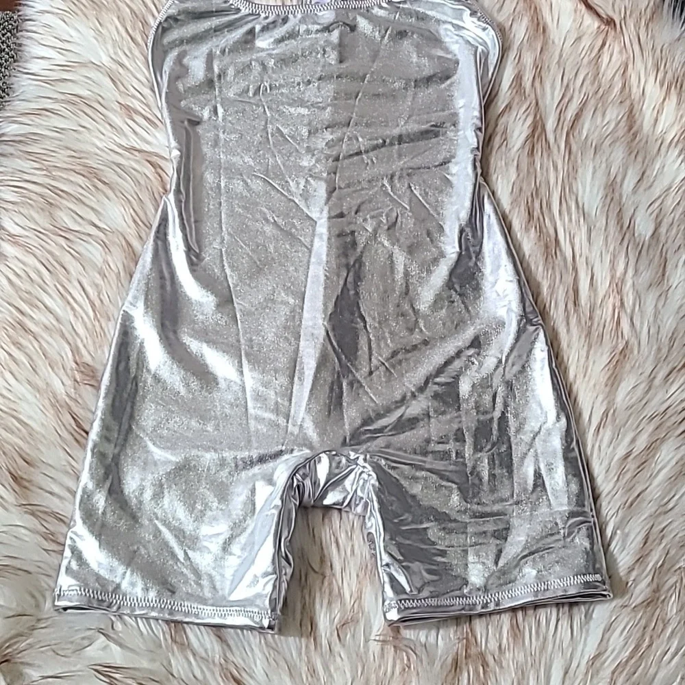 NWT SKIMS Metallic Swim Cycle Suit Size S Nickel
